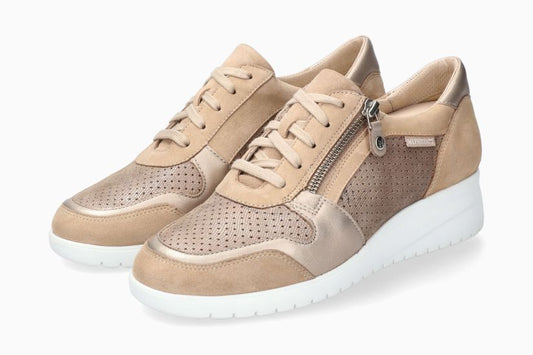 Baskets Iasmina Beige chaussures femmes Marque Mephisto Magasin Belgique Liège Eupen Nouvelle collection printemps été 2024