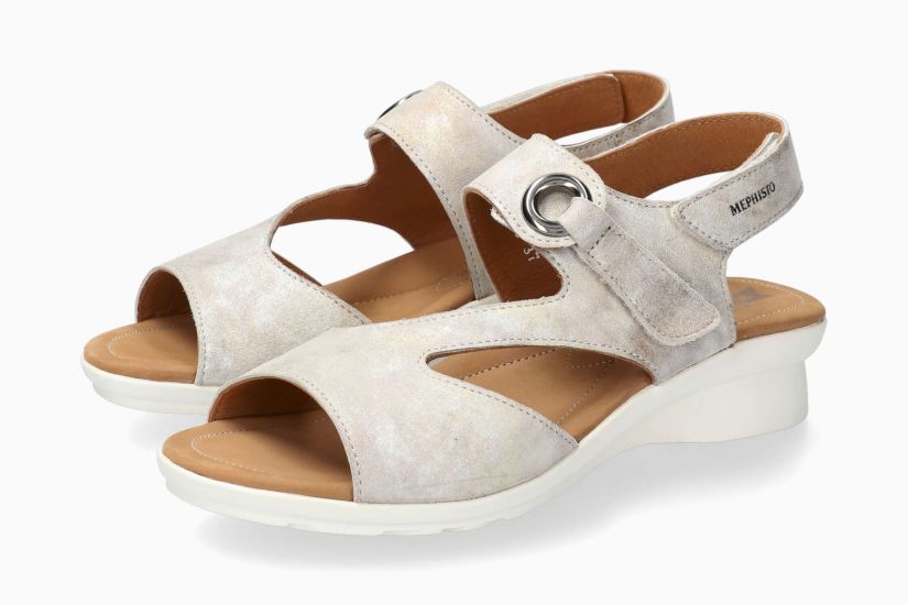 Prissie beige sandalen 