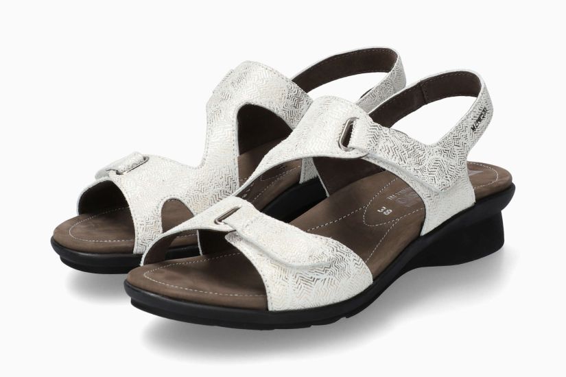 Sandales Paris Blanc Chaussures cuir confortable femmes Marque Mephisto Shop Nouvelle collection Printemps/été 2025 Magasins Belgique Liège Eupen