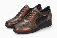 Baskets Iasmina Brun