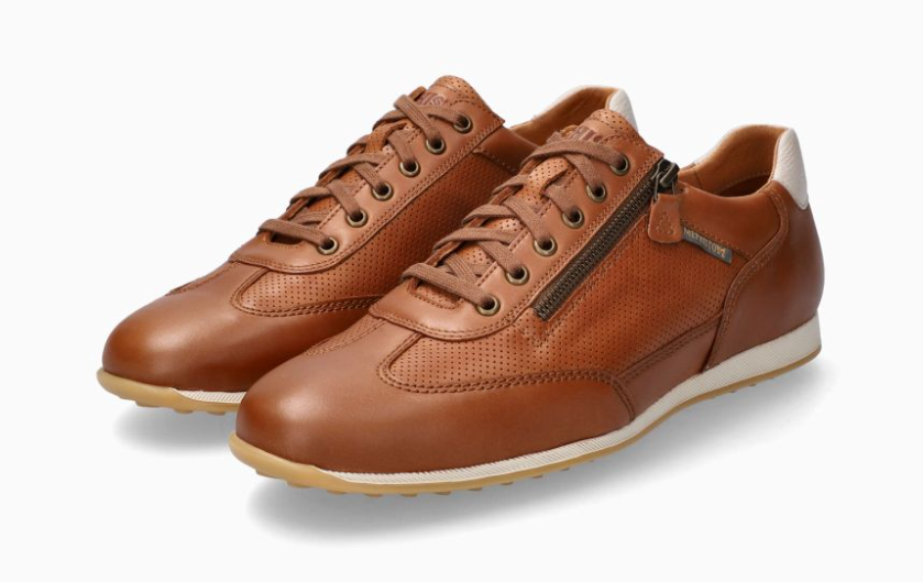 Baskets Leon Camel