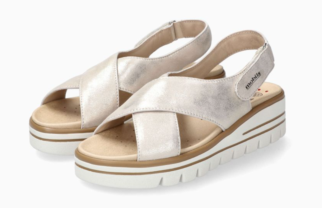 Sandales Mobils Cordelia Doré Chaussures cuir confortable femmes Marque Mephisto Shop Nouvelle collection Printemps/été 2025 Magasins Belgique Liège Eupen